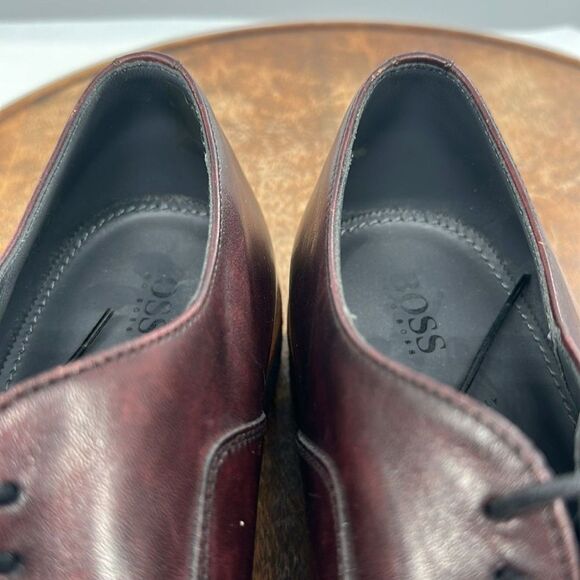 Boss Hugo Boss Shoes Mens 8 (UK 7) Aspin Leather Toe Cap Dark Red Rubber Sole